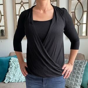 Laila Jayde. Black multi-layer black 3/4 sleeve. Size XS. Casual